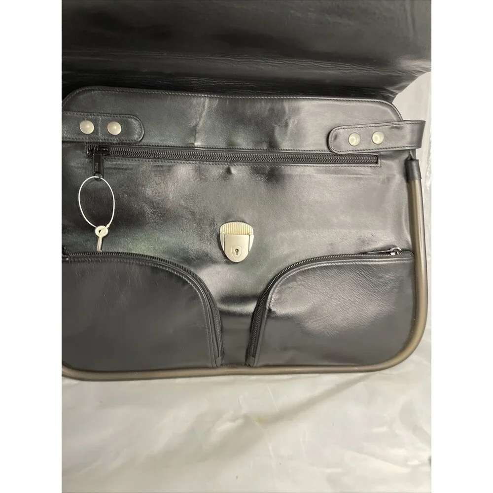 NAVA Briefcase, Leather, Black NWT